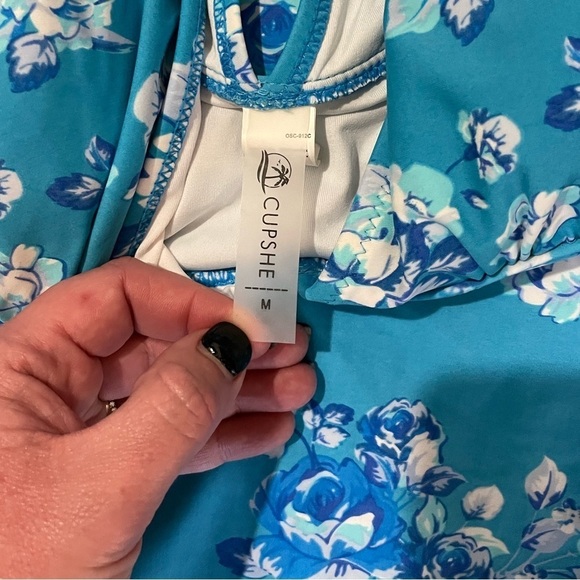 Cupshe Royal Elegance Blue Floral One Piece Swimsuit Size Medium - Picture 7 of 7
